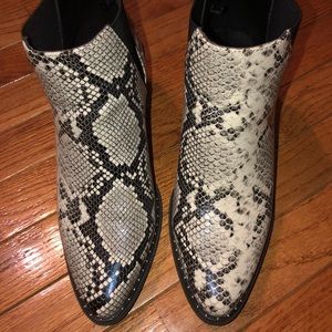 Stylish slip booties